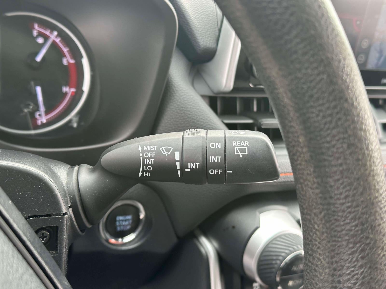 2019 Toyota RAV4 Adventure AWD (Natl)