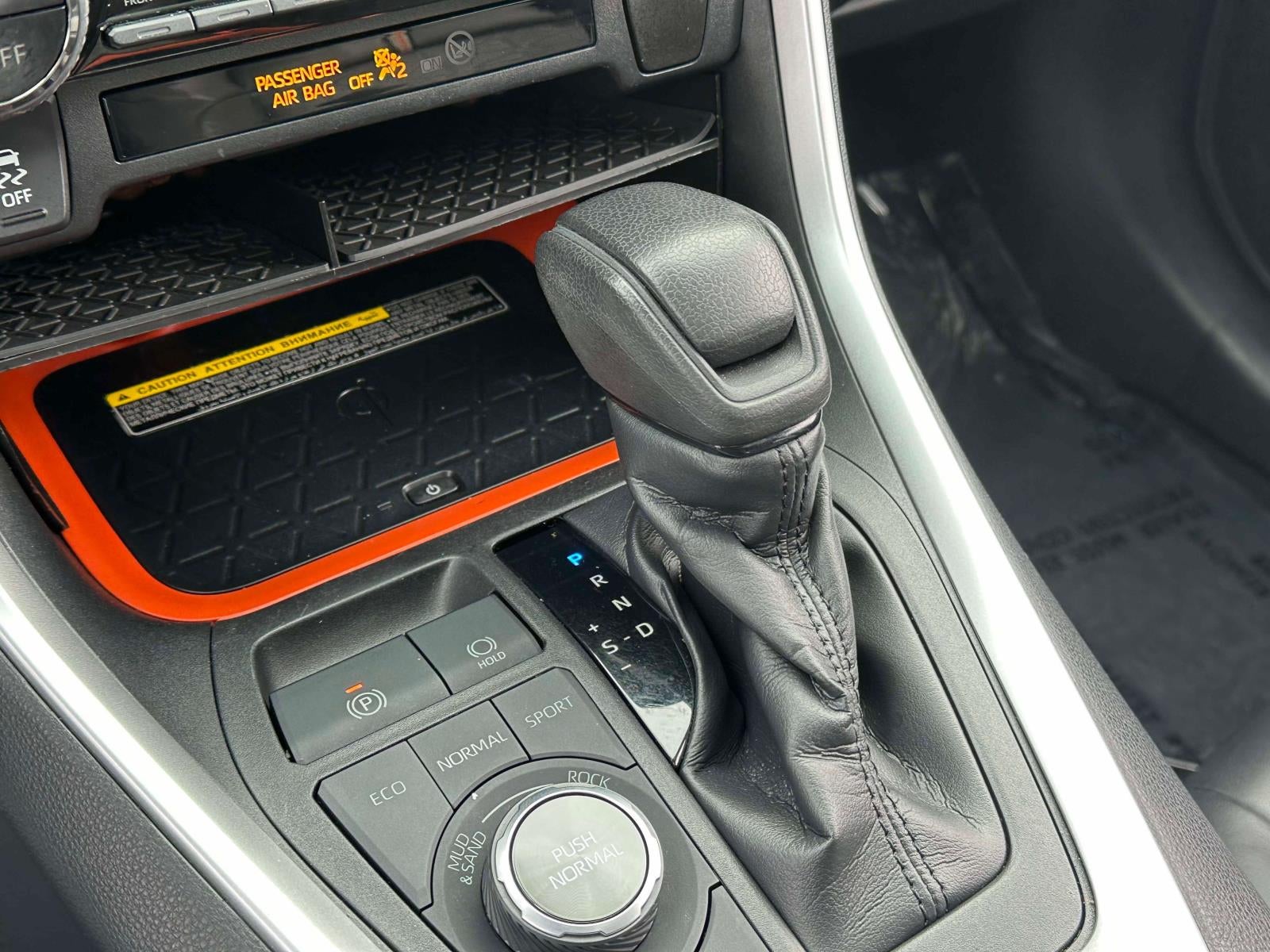 2019 Toyota RAV4 Adventure AWD (Natl)