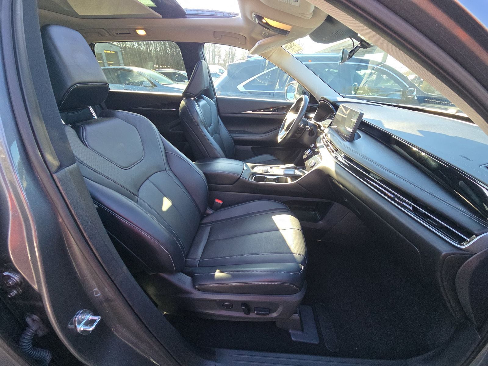 2023 INFINITI QX60 PURE AWD