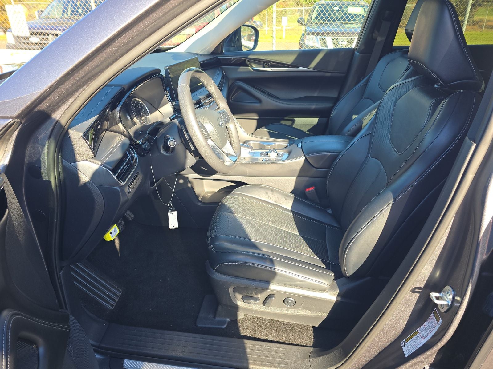 2023 INFINITI QX60 PURE AWD