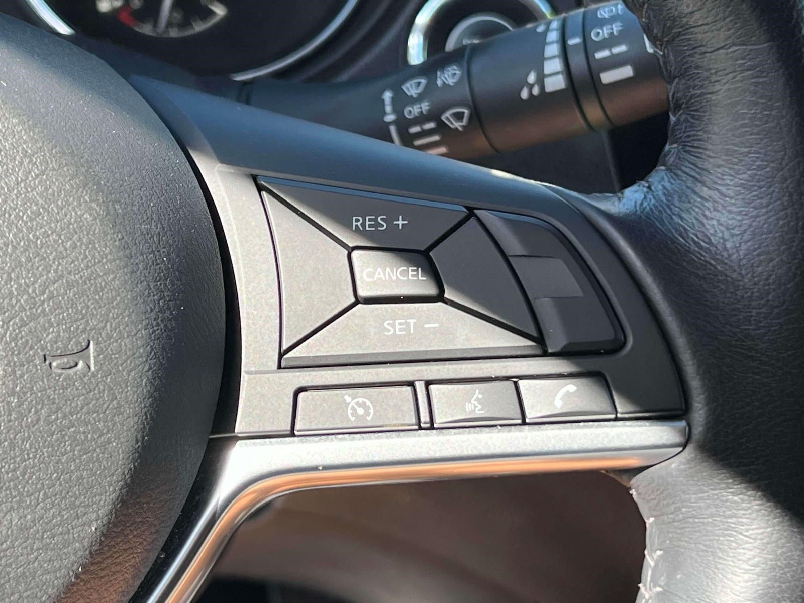 2018 Nissan Rogue AWD SV