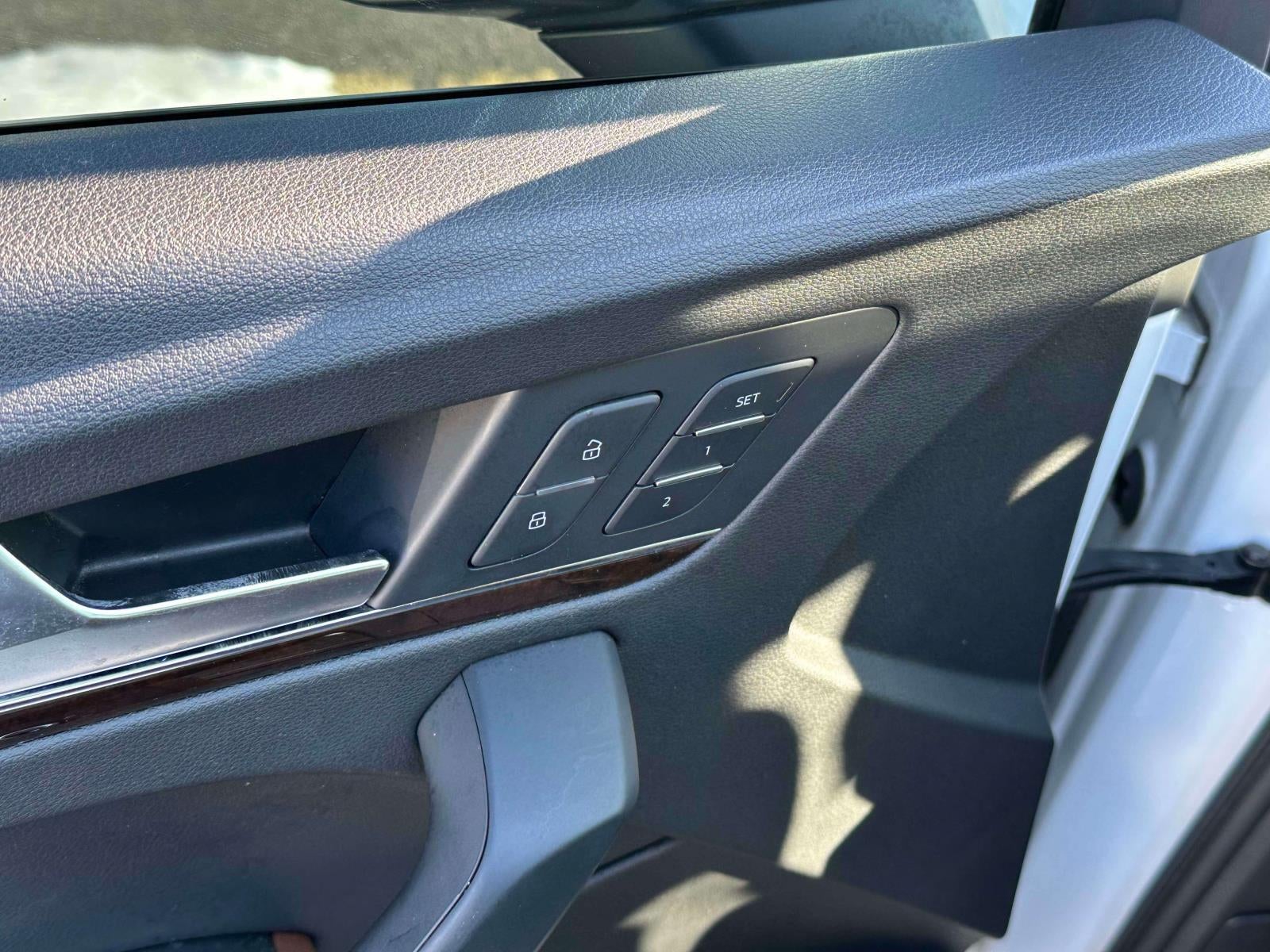 2019 Audi Q5 Premium Plus 45 TFSI quattro