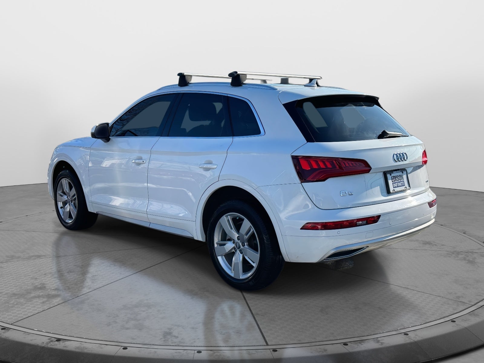 2019 Audi Q5 Premium Plus 45 TFSI quattro