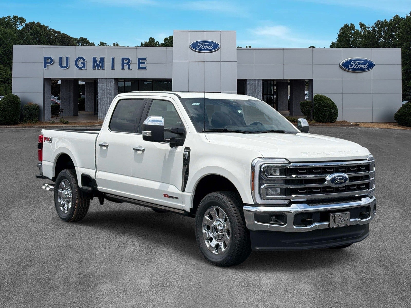 Star White 2026 Ford F-250 Super Duty Pickup Truck Four-Wheel Drive Automatic