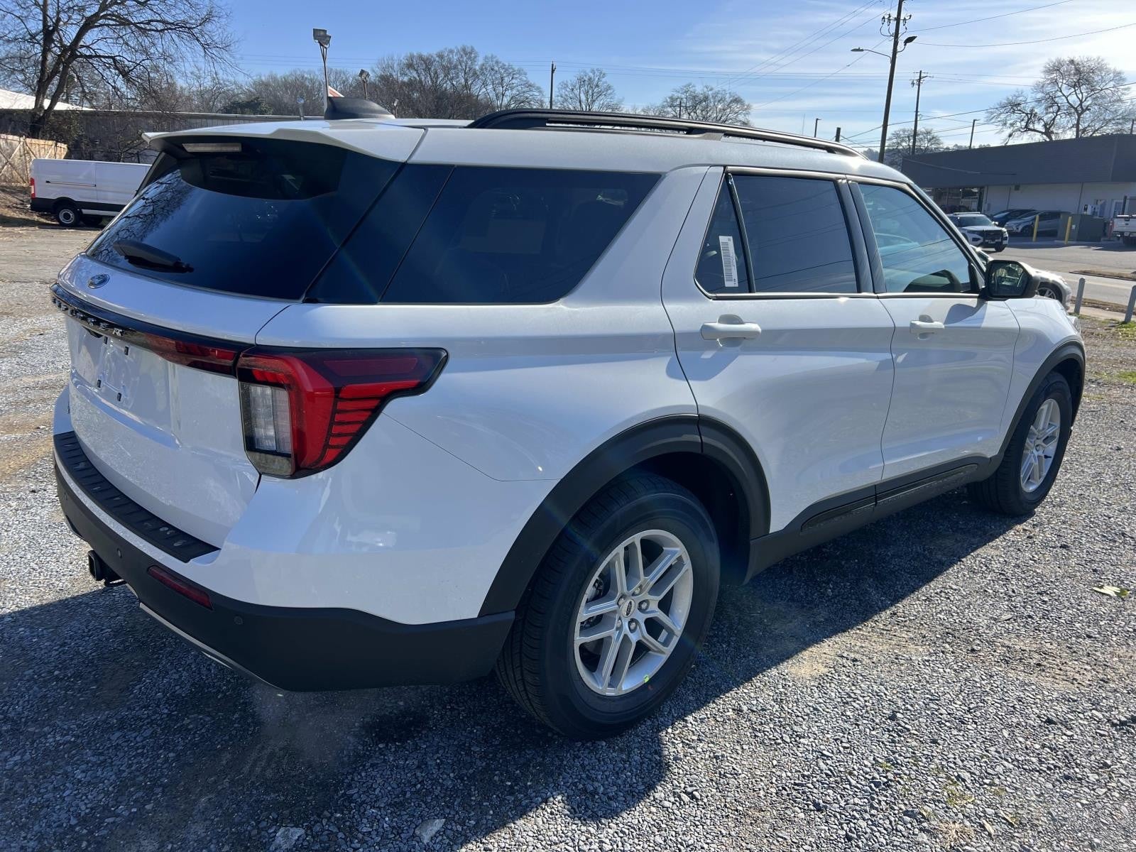 View vehicle photo 7