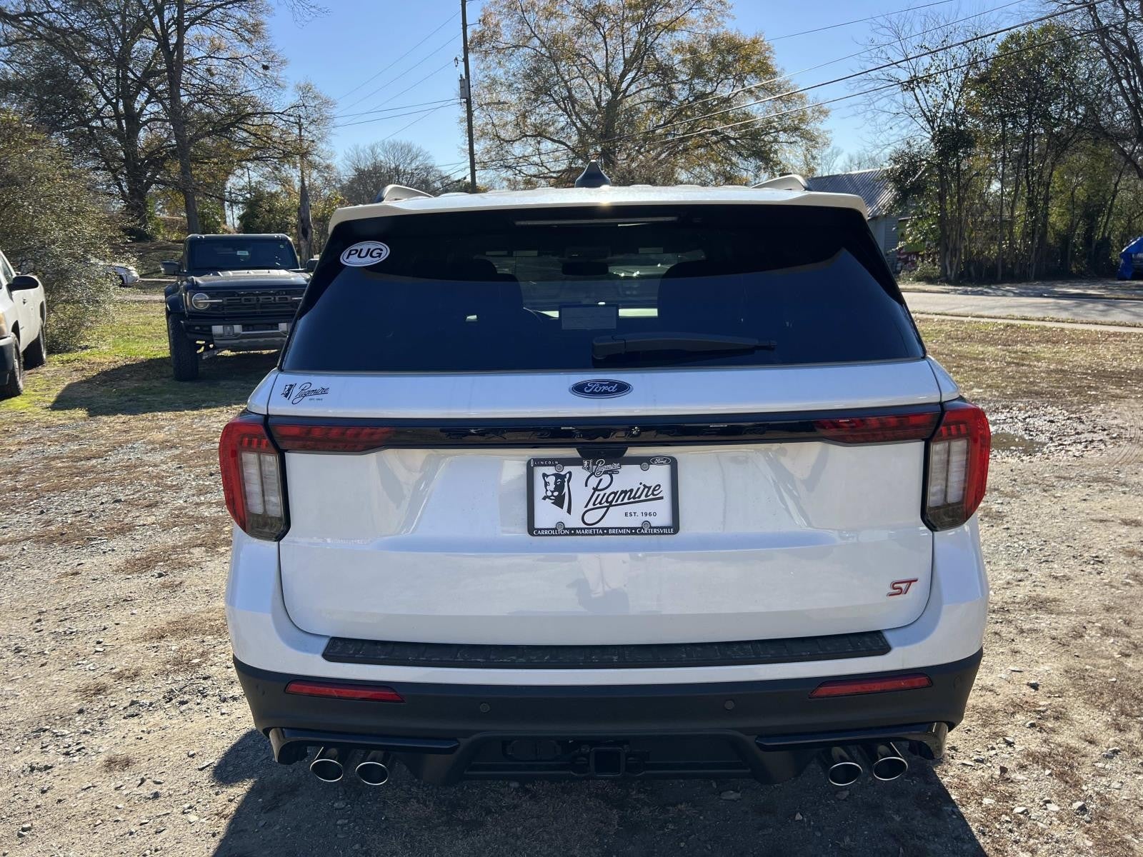 View vehicle photo 6
