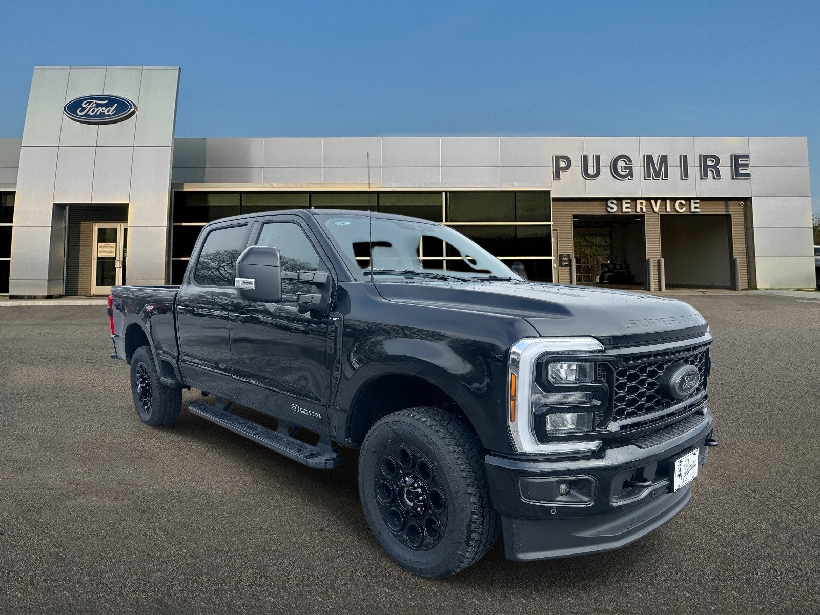 Agate Black 2026 Ford F-250 Super Duty Pickup Truck Four-Wheel Drive Automatic