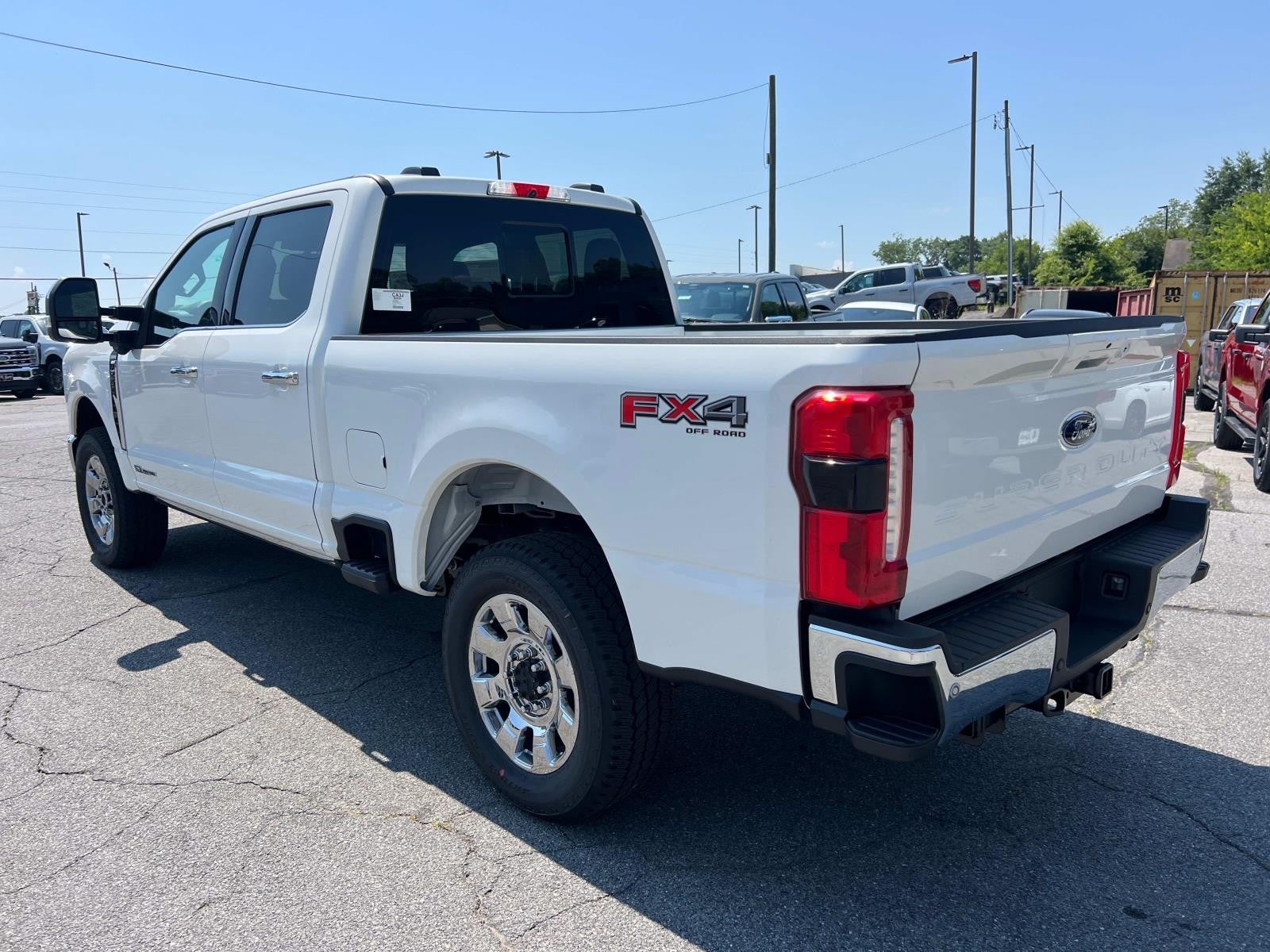 View vehicle photo 5