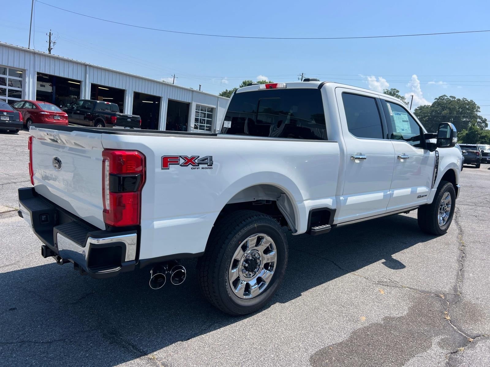 View vehicle photo 7