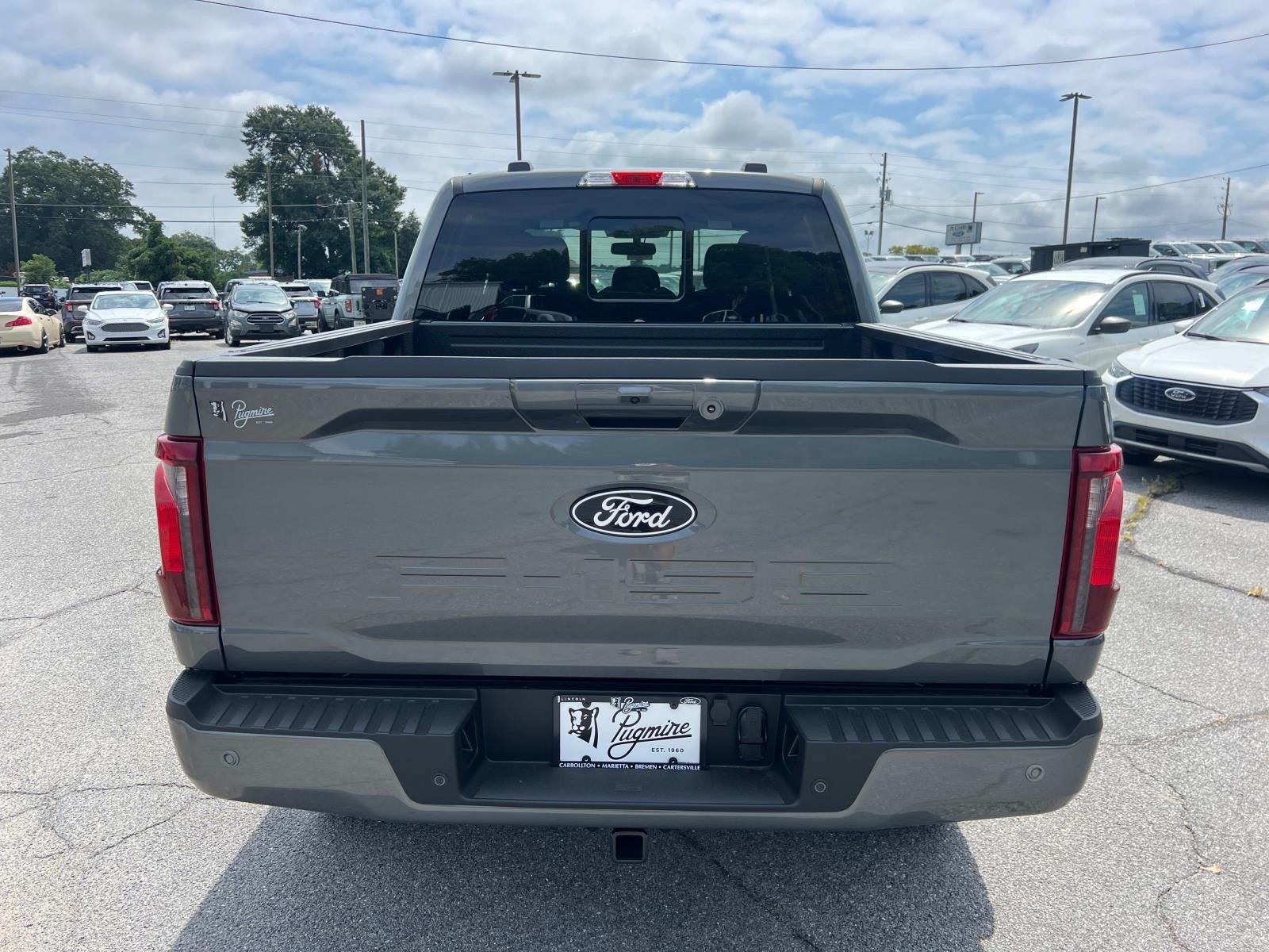 View vehicle photo 6