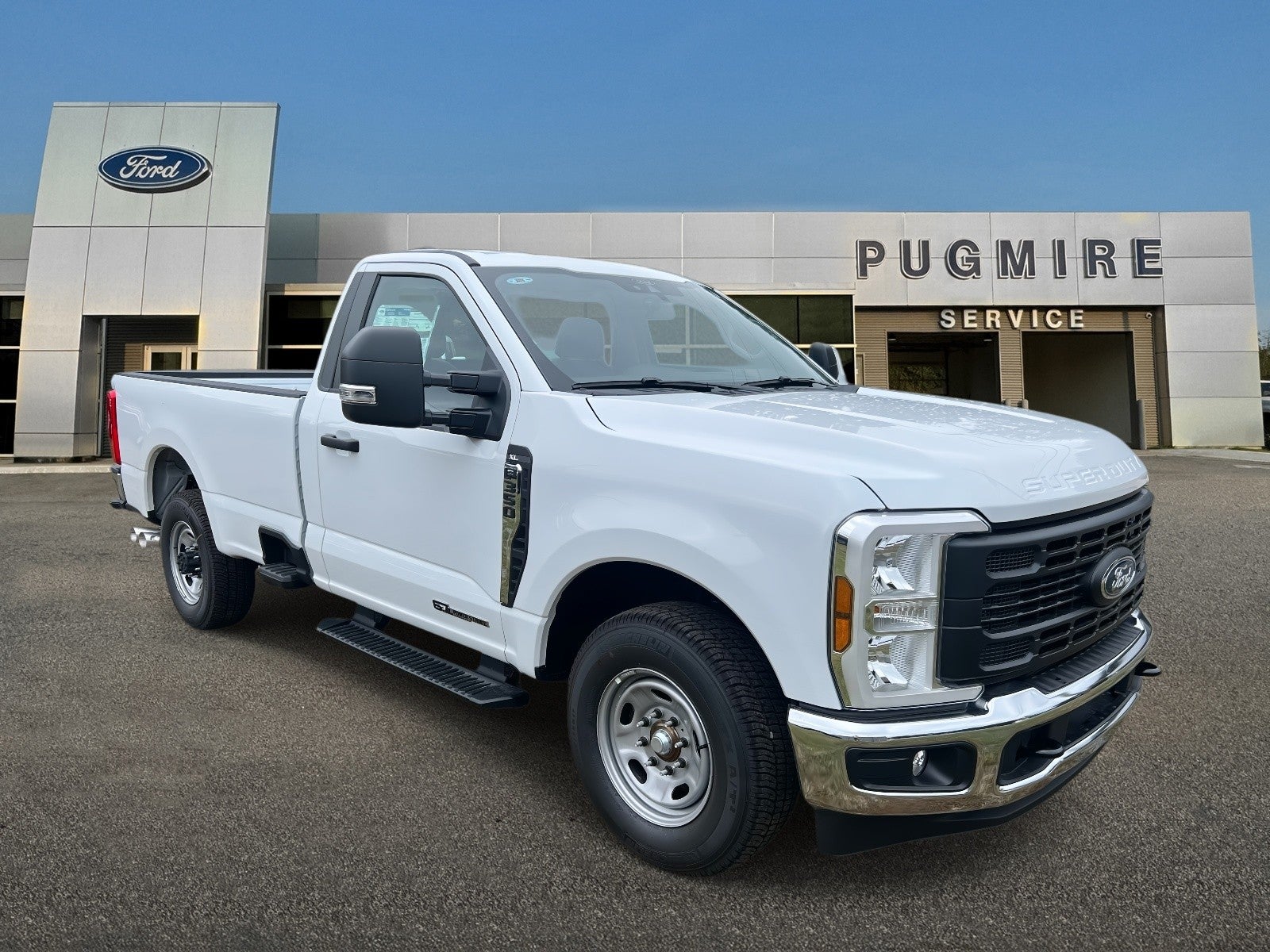 Oxford White 2026 Ford F-350 Super Duty Pickup Truck 4X2 Automatic