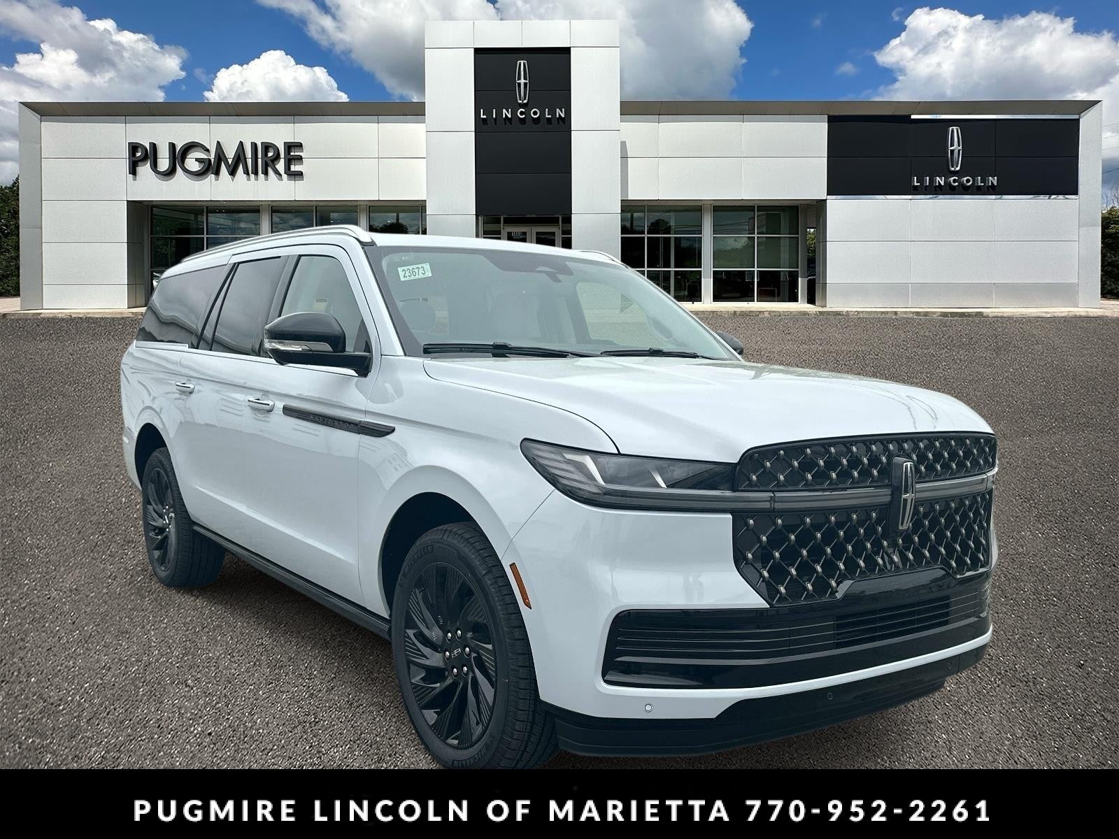 Crystal White Metallic Clearcoat 2026 Lincoln Navigator L Black Label 4WD SUV / Crossover Four-Wheel Drive Automatic