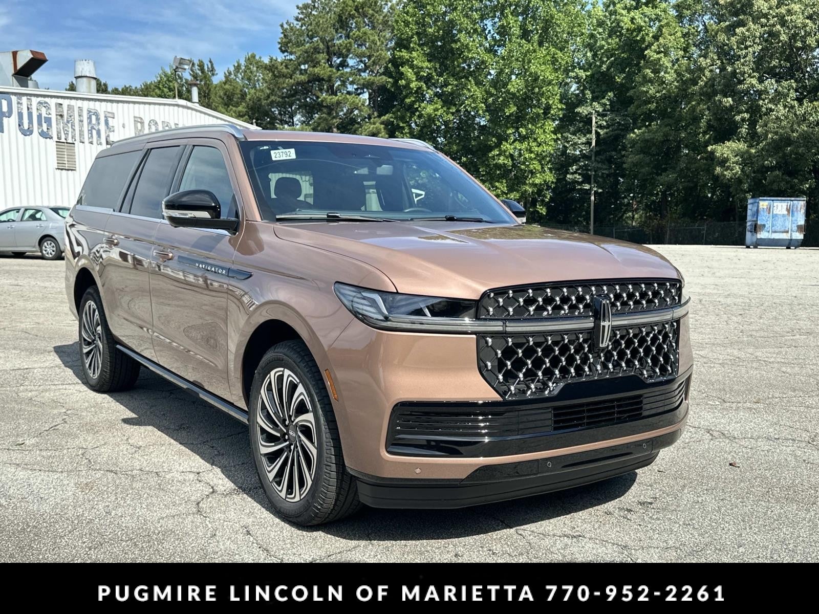 Red (Sunrise Copper Metallic Pearlcoat) 2026 Lincoln Navigator SUV / Crossover Four-Wheel Drive Automatic