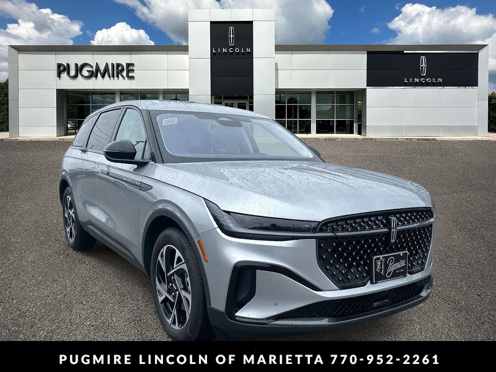Silver Radiance Metallic Clearcoat 2026 Lincoln Nautilus SUV / Crossover All-Wheel Drive Automatic
