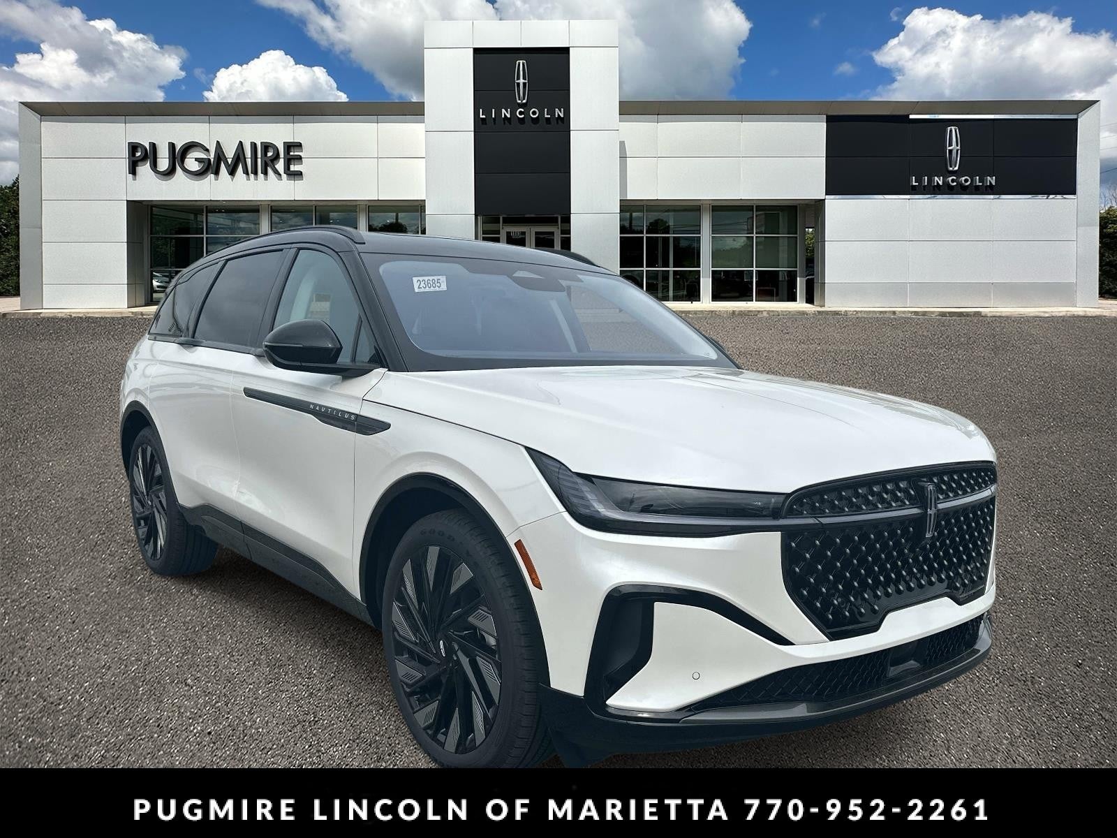 White Platinum Metallic Tri-Coat 2026 Lincoln Nautilus SUV / Crossover All-Wheel Drive Automatic