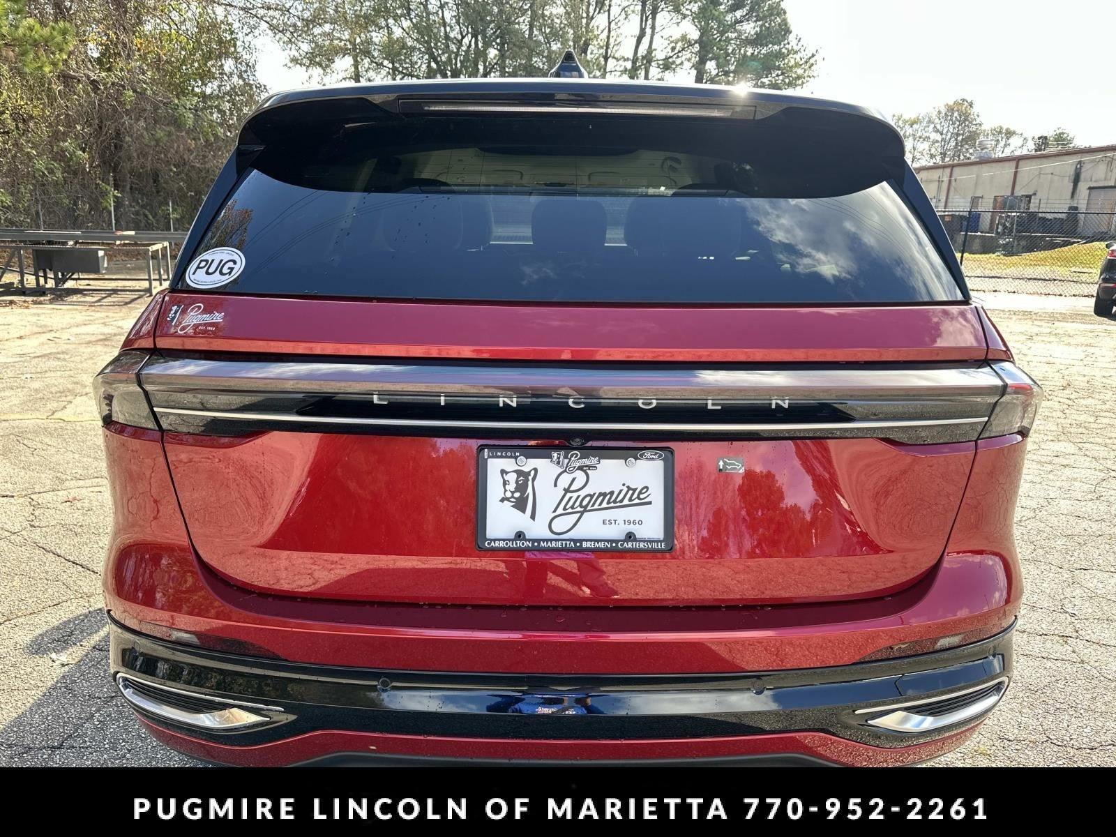 View vehicle photo 6