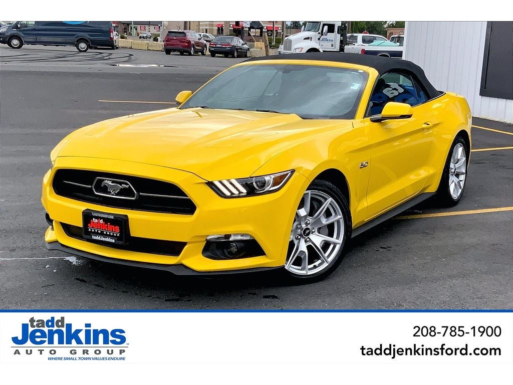 Triple Yellow Tri-Coat 2015 Ford Mustang Convertible Rear-Wheel Drive 6-Speed Manual