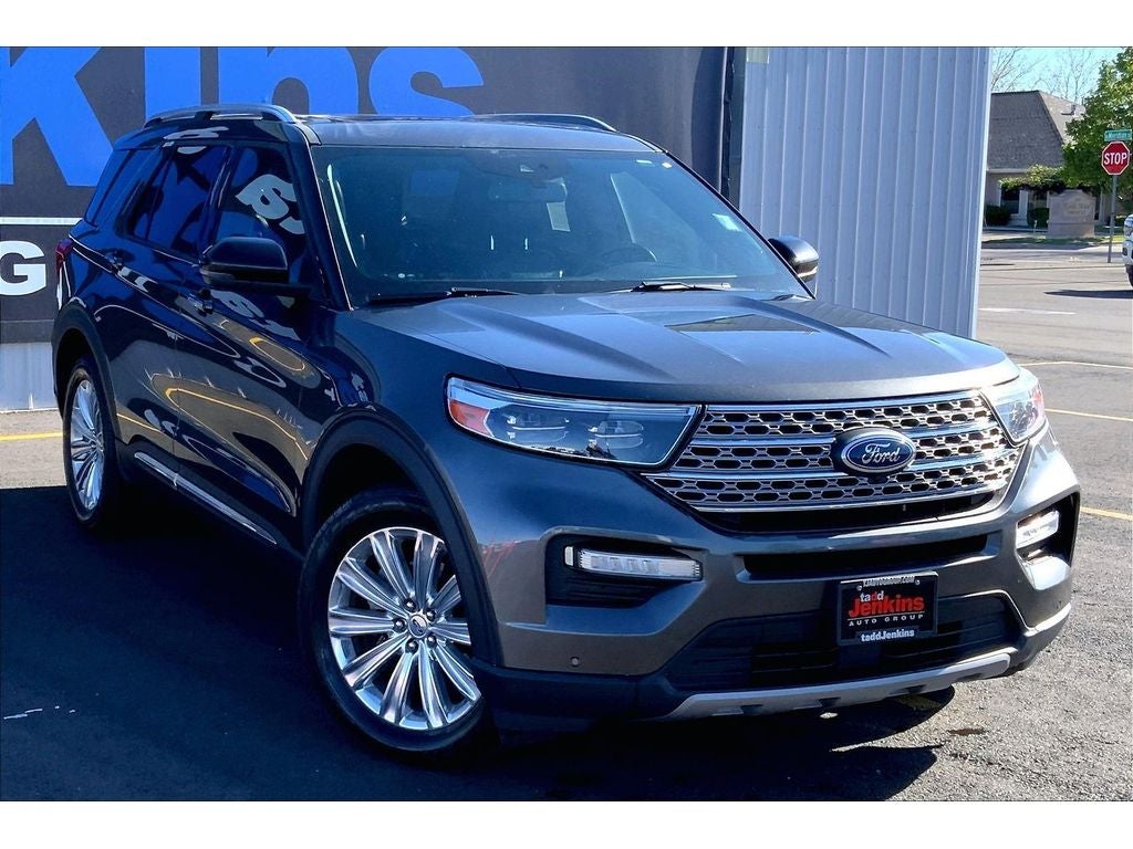 View vehicle photo 2
