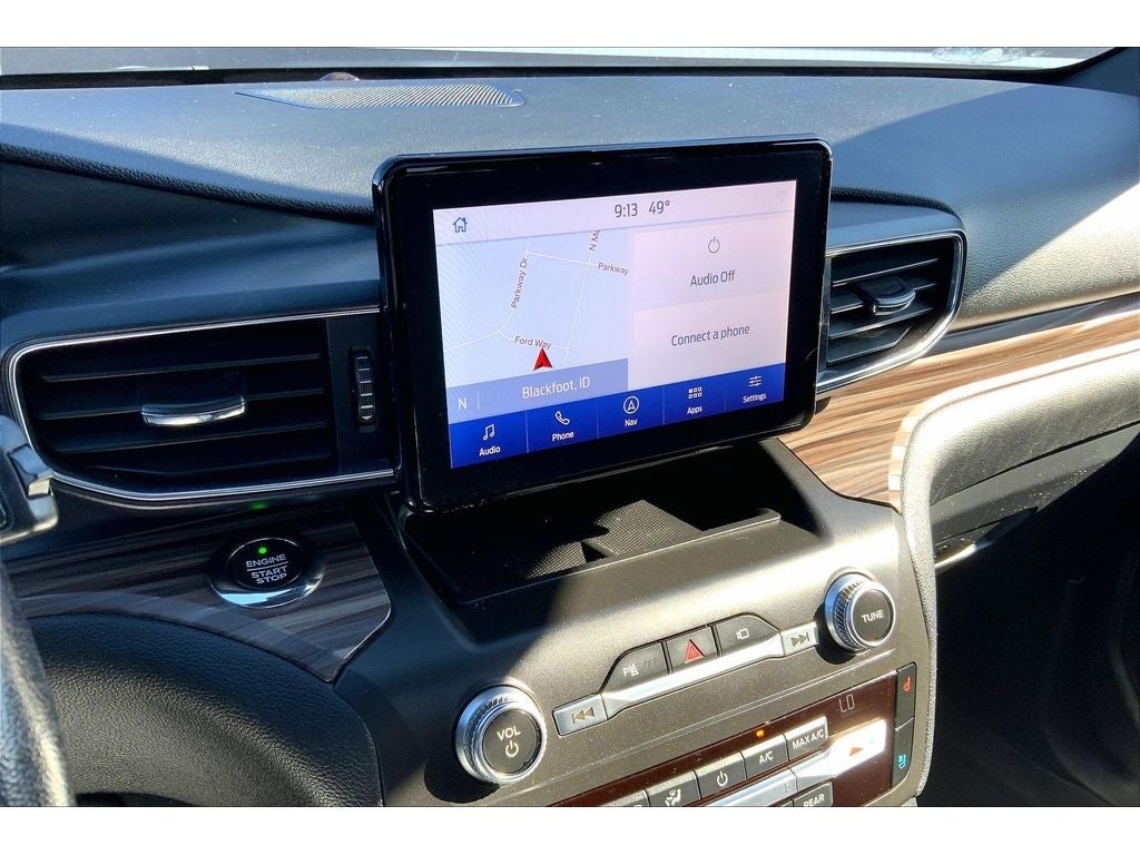 View vehicle photo 7