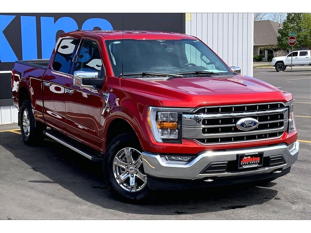 View vehicle photo 2