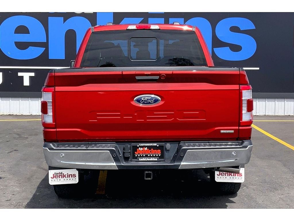 View vehicle photo 4