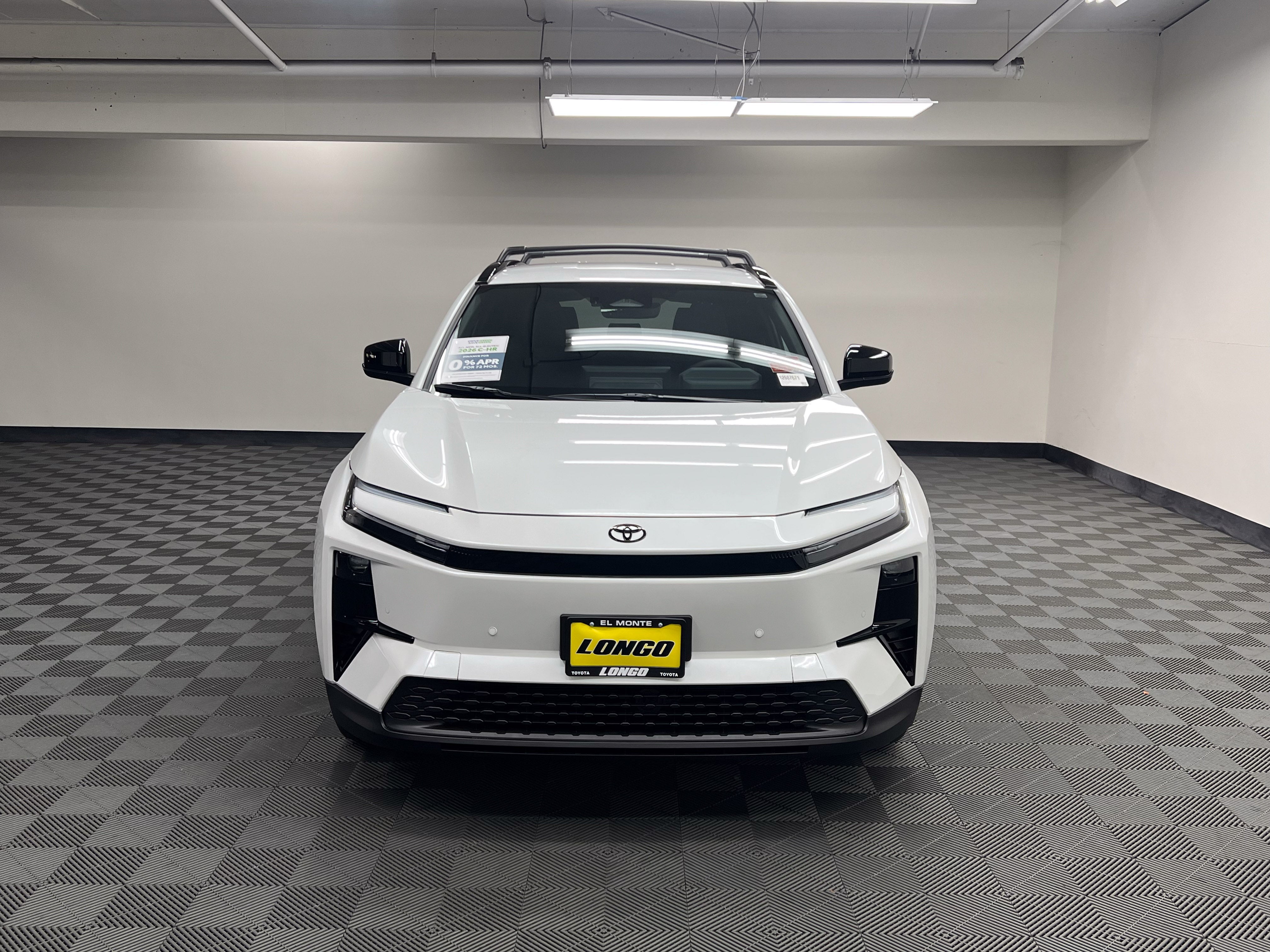 View vehicle photo 3