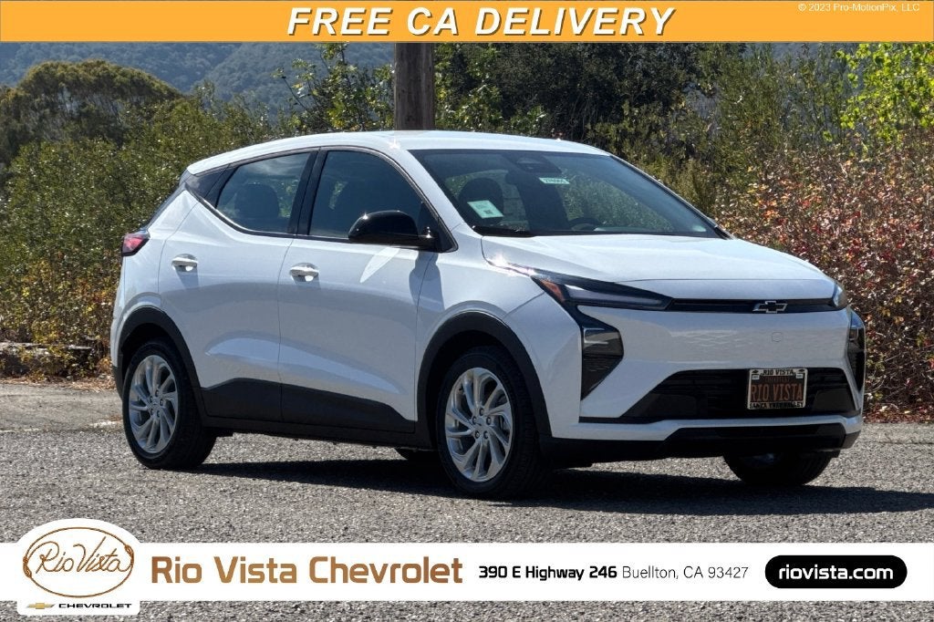 Summit White 2027 Chevrolet Bolt SUV / Crossover Front-Wheel Drive Automatic
