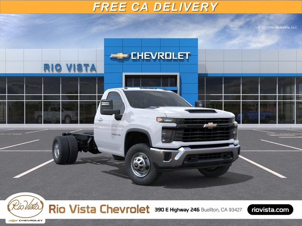 Summit White 2026 Chevrolet Silverado 3500HD Chassis Pickup Truck 4X2 Automatic