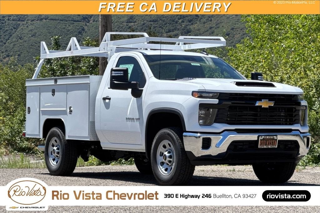 Summit White 2026 Chevrolet Silverado 3500HD Chassis Pickup Truck 4X2 Automatic