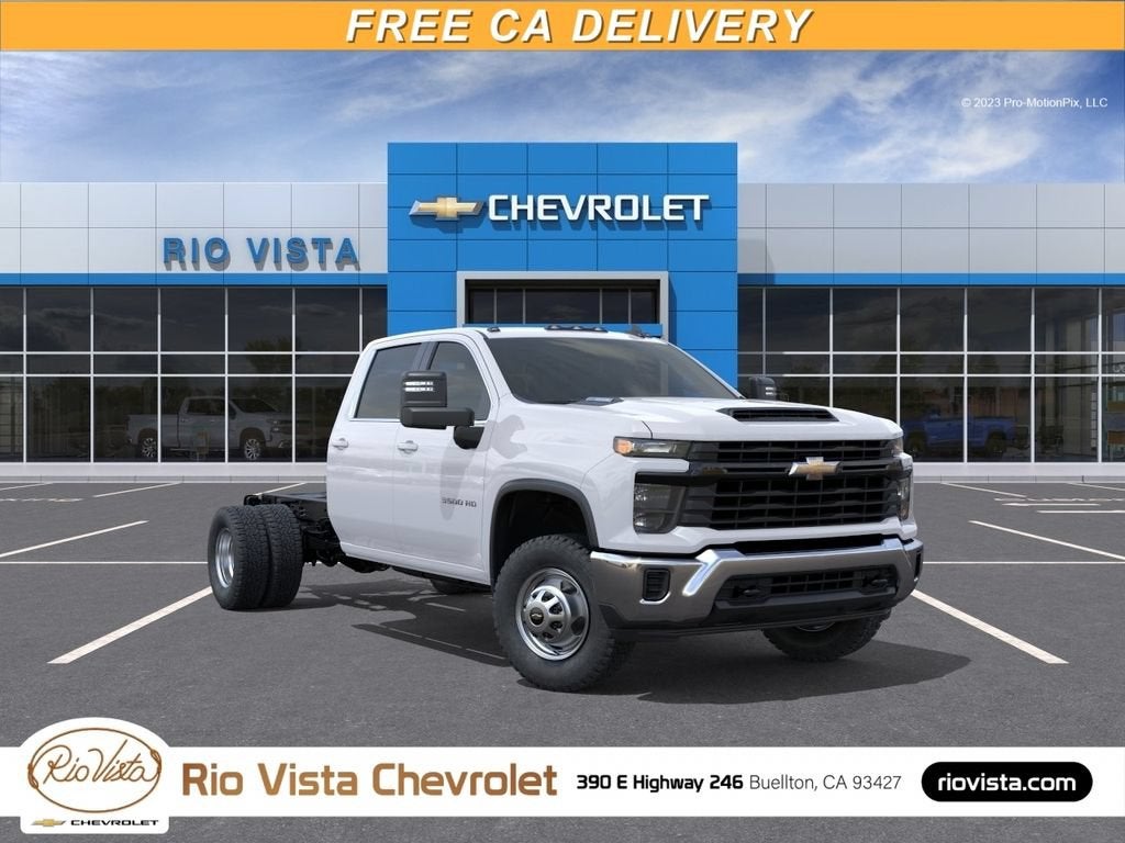 Summit White 2026 Chevrolet Silverado 3500HD Chassis Pickup Truck 4X2 Automatic