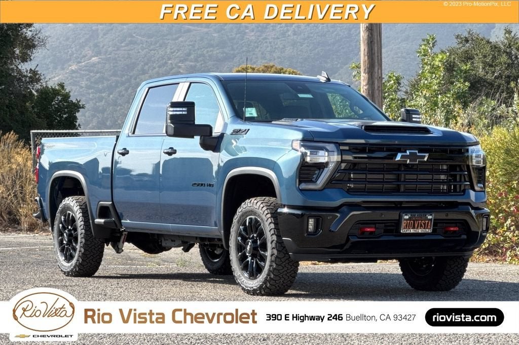 Lakeshore Blue Metallic 2026 Chevrolet Silverado 2500HD Pickup Truck Four-Wheel Drive Automatic