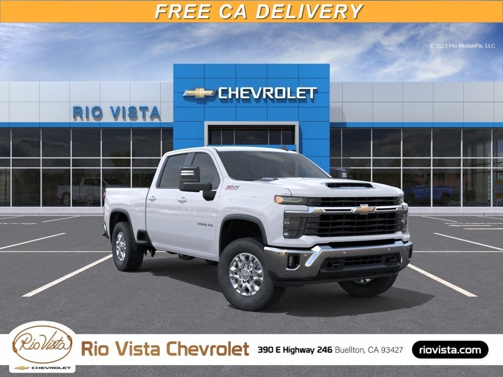 Summit White 2026 Chevrolet Silverado 2500HD Pickup Truck Four-Wheel Drive Automatic