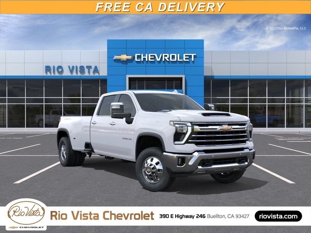 Summit White 2026 Chevrolet Silverado 3500HD Pickup Truck Four-Wheel Drive Automatic
