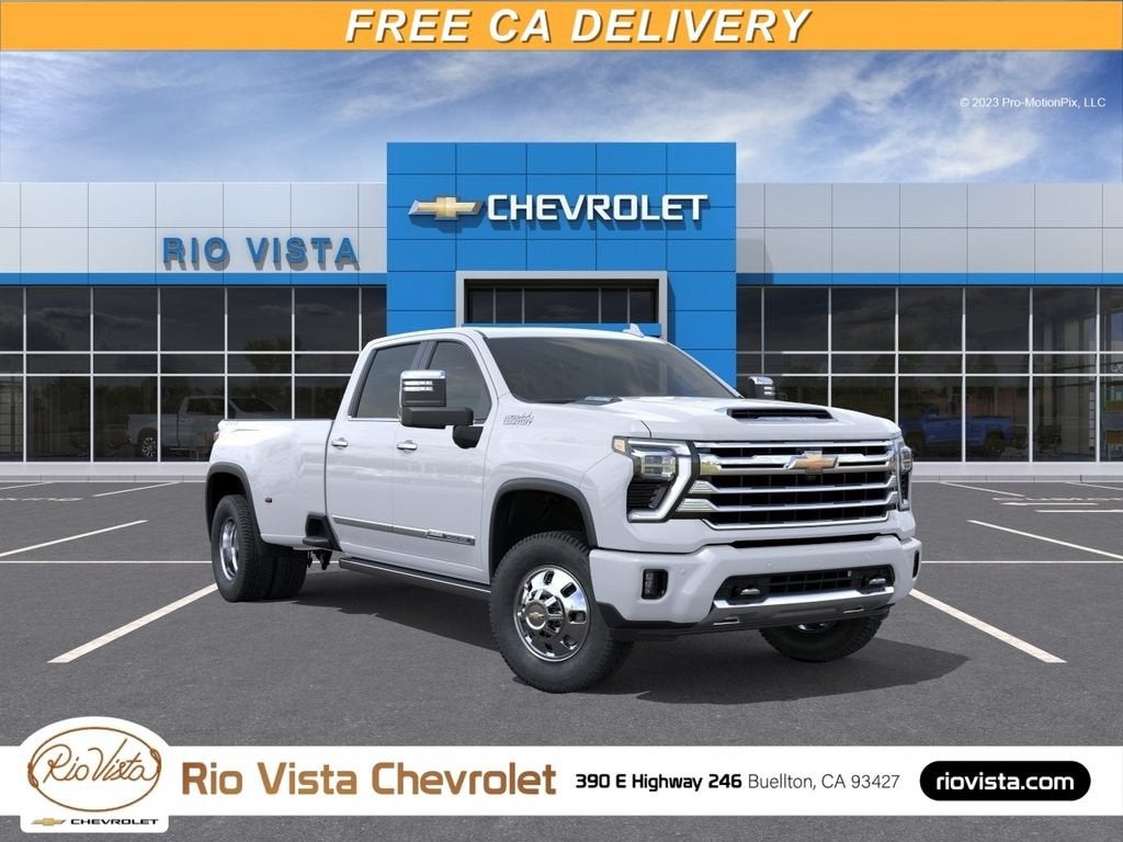Polar White Tricoat 2026 Chevrolet Silverado 3500HD Pickup Truck Four-Wheel Drive Automatic