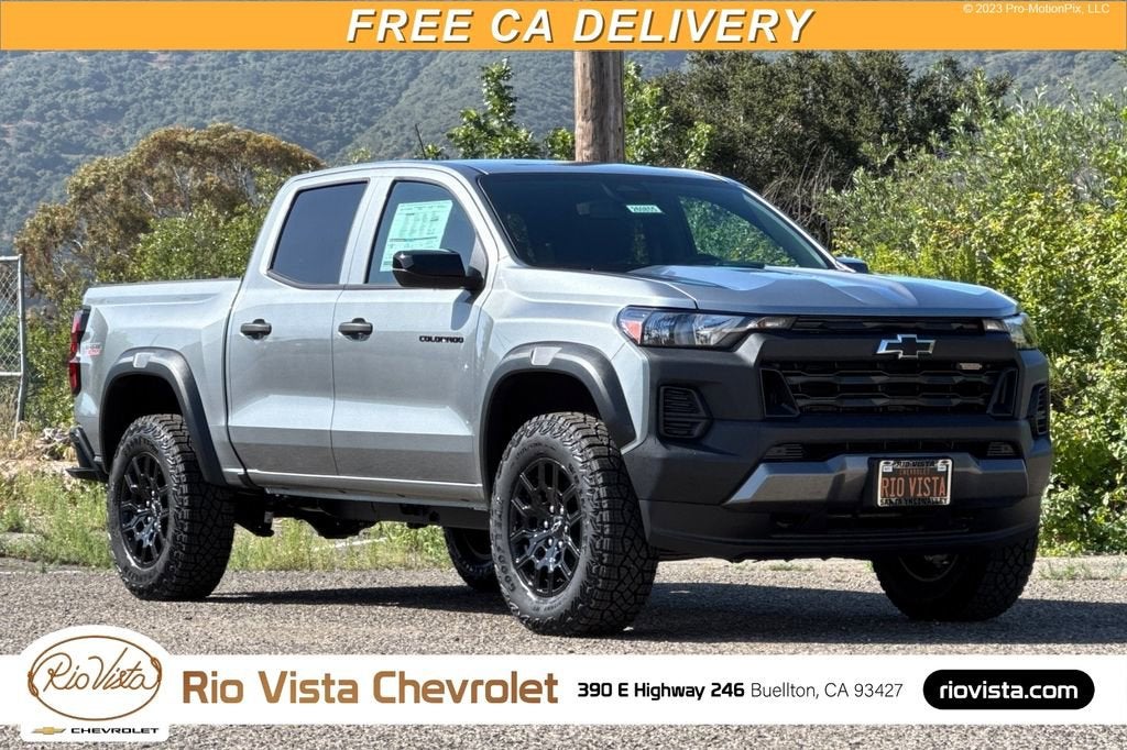 Sterling Gray Metallic 2026 Chevrolet Colorado Pickup Truck Four-Wheel Drive Automatic