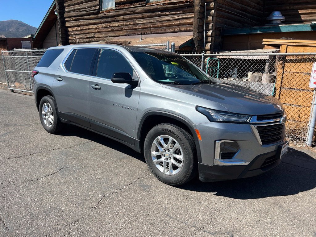2023 Chevrolet Traverse LS FWD