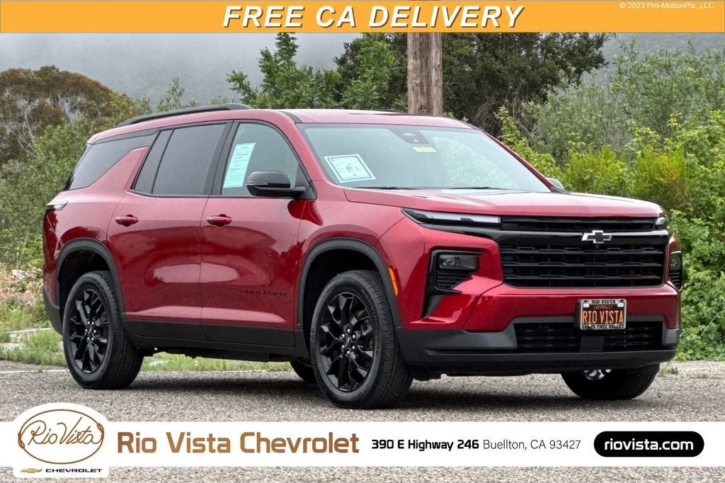 Radiant Red Tintcoat 2026 Chevrolet Traverse SUV / Crossover Front-Wheel Drive Automatic