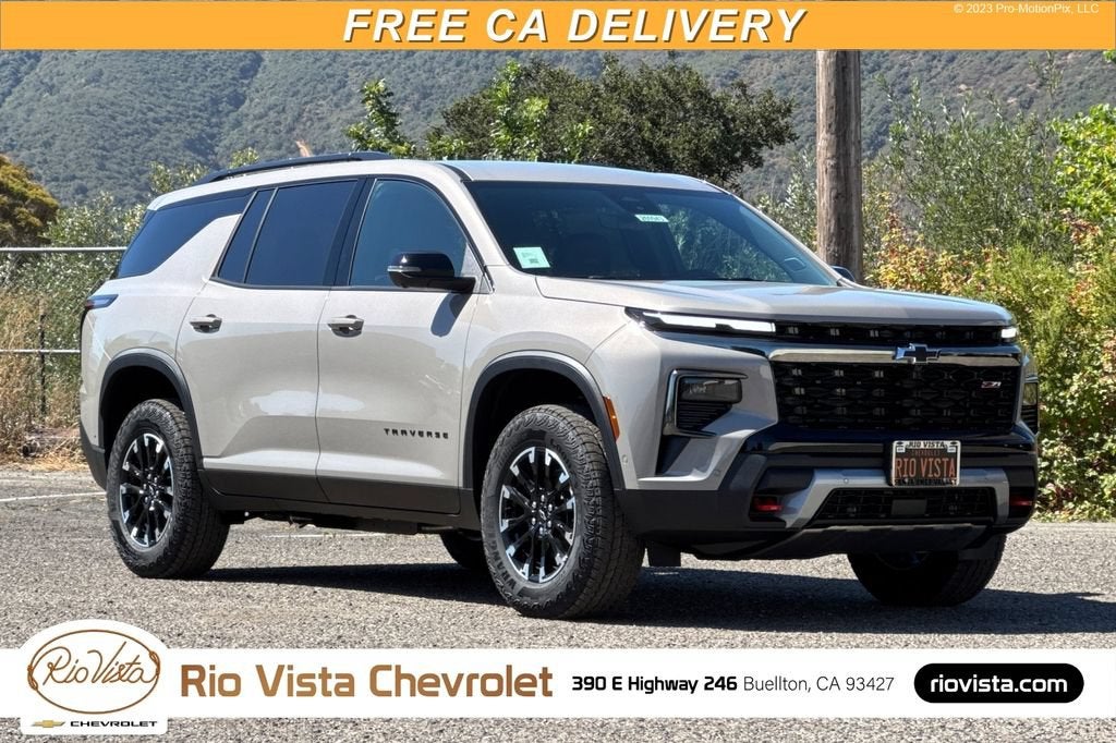 Sandstone Gray 2026 Chevrolet Traverse SUV / Crossover Four-Wheel Drive Automatic