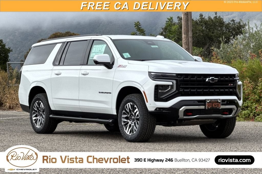 Summit White 2026 Chevrolet Suburban SUV / Crossover Four-Wheel Drive Automatic