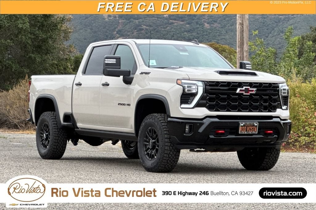 White Sands 2026 Chevrolet Silverado 2500HD Pickup Truck Four-Wheel Drive Automatic