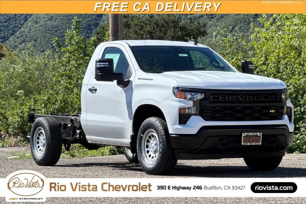Summit White 2026 Chevrolet Silverado 1500 Pickup Truck 4X2 Automatic