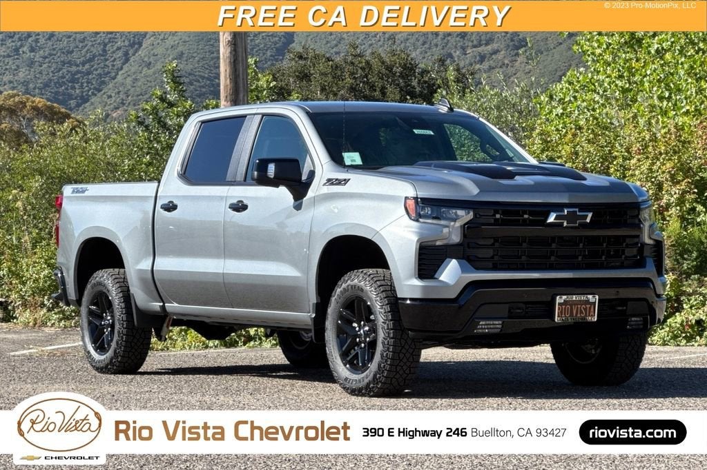 Sterling Gray Metallic 2026 Chevrolet Silverado 1500 LT Trail Boss Crew Cab 4WD Pickup Truck Four-Wheel Drive Automatic
