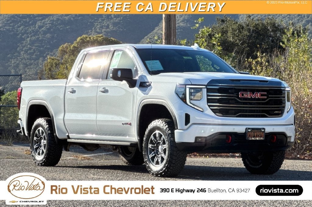 2024 GMC Sierra 1500 AT4 Crew Cab 4WD