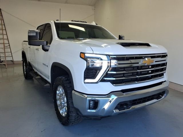  2025 Chevrolet Silverado 2500HD LTZ Crew Cab 4WD   