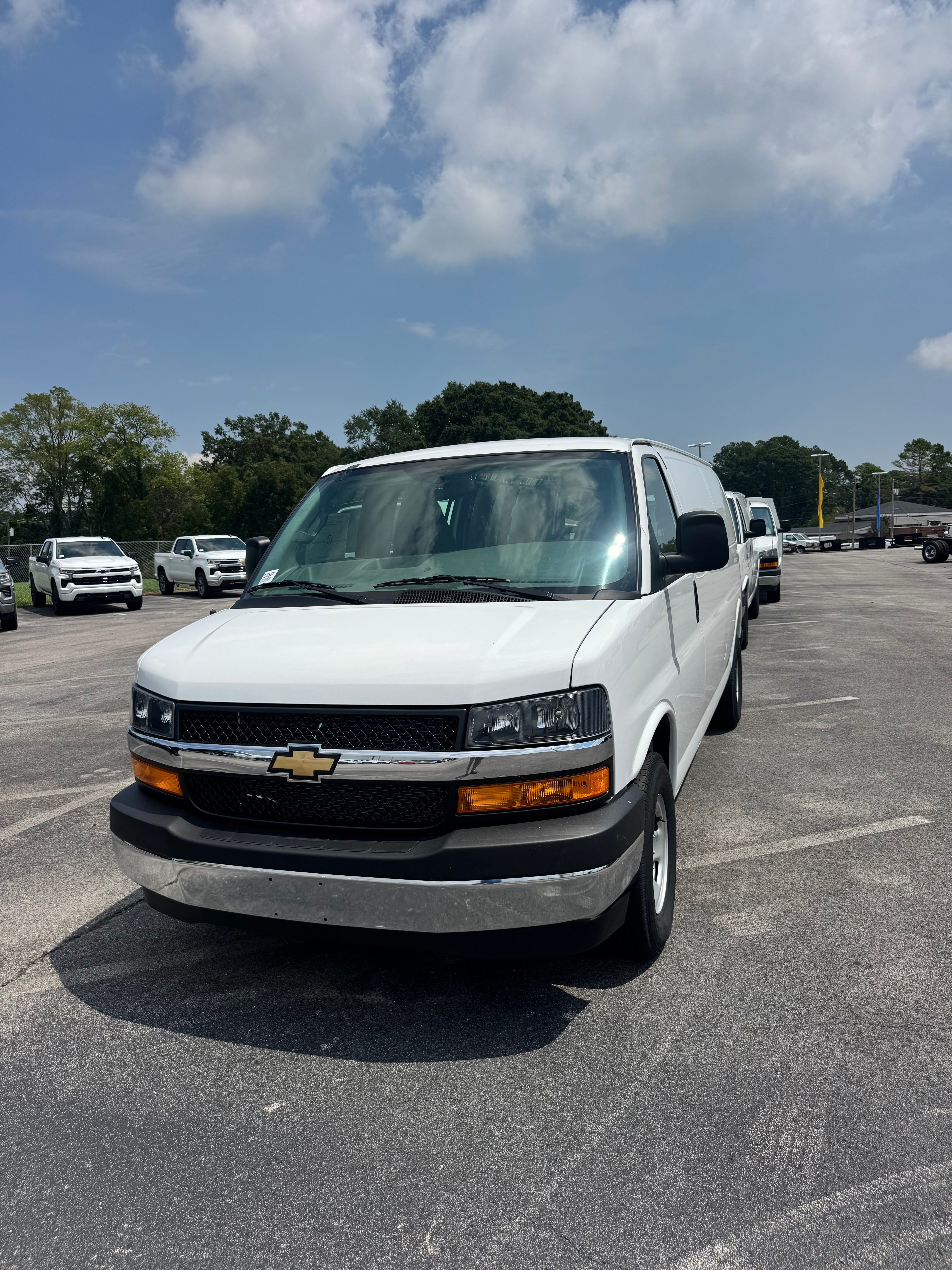 Summit White 2026 Chevrolet Express Cargo Van Rear-Wheel Drive Automatic