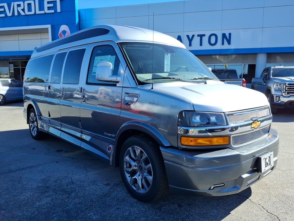 2025 Chevrolet Express Cargo 2500 RWD