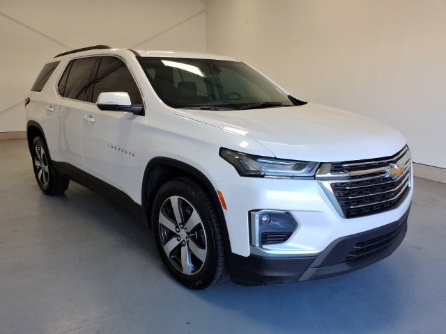 2023 Chevrolet Traverse LT Leather FWD