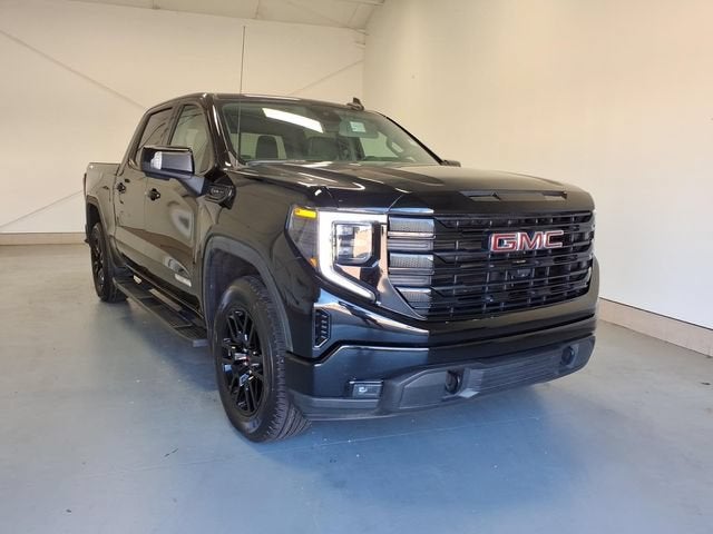 Onyx Black 2022 GMC Sierra 1500 Pickup Truck Four-Wheel Drive Automatic