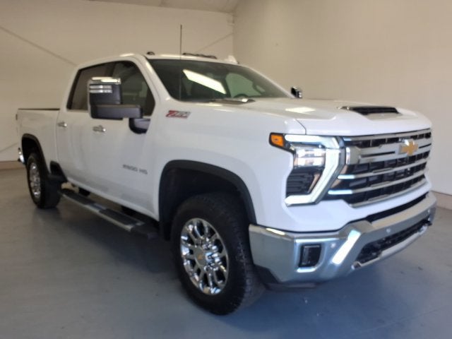  2026 Chevrolet Silverado 2500HD LTZ Crew Cab 4WD   