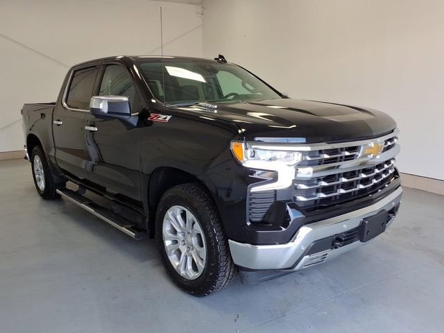 Black 2023 Chevrolet Silverado 1500 Pickup Truck Four-Wheel Drive Automatic